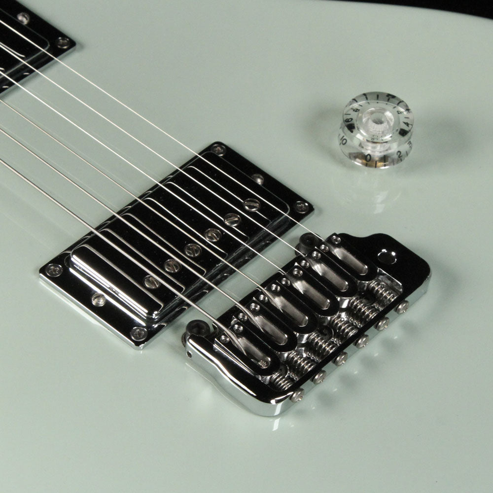 Sinuous Santos Mignonette Green — 5