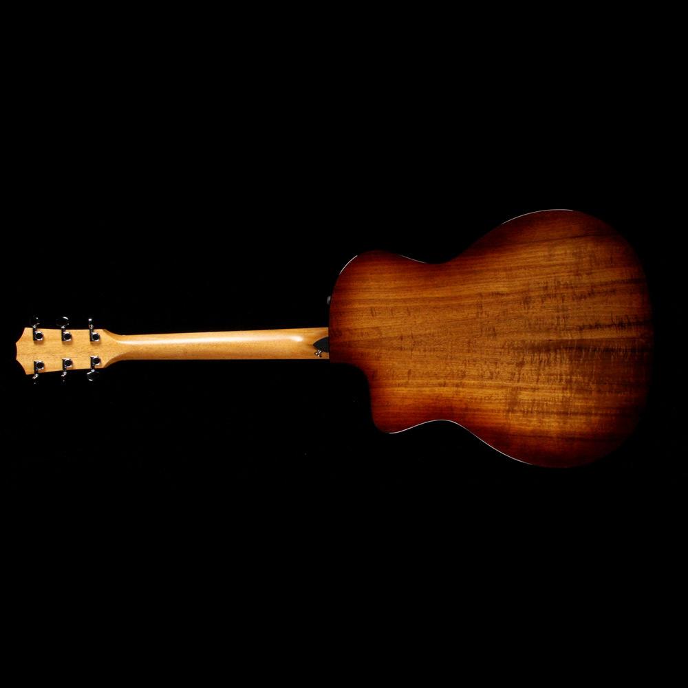 Taylor 224ce-K DLX Acoustic Shaded Edgeburst — 3