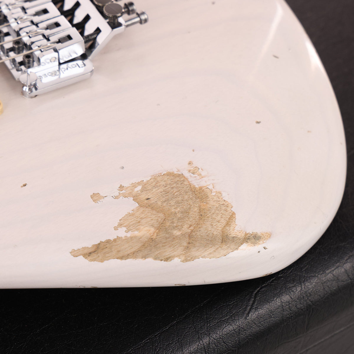 Charvel Custom Shop San Dimas Nitro Aged White Blonde — 10