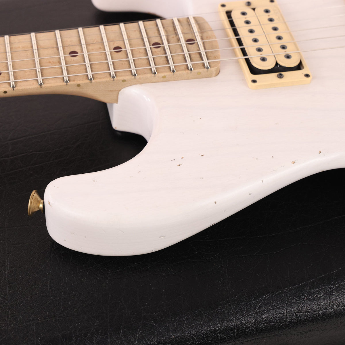 Charvel Custom Shop San Dimas Nitro Aged White Blonde — 11
