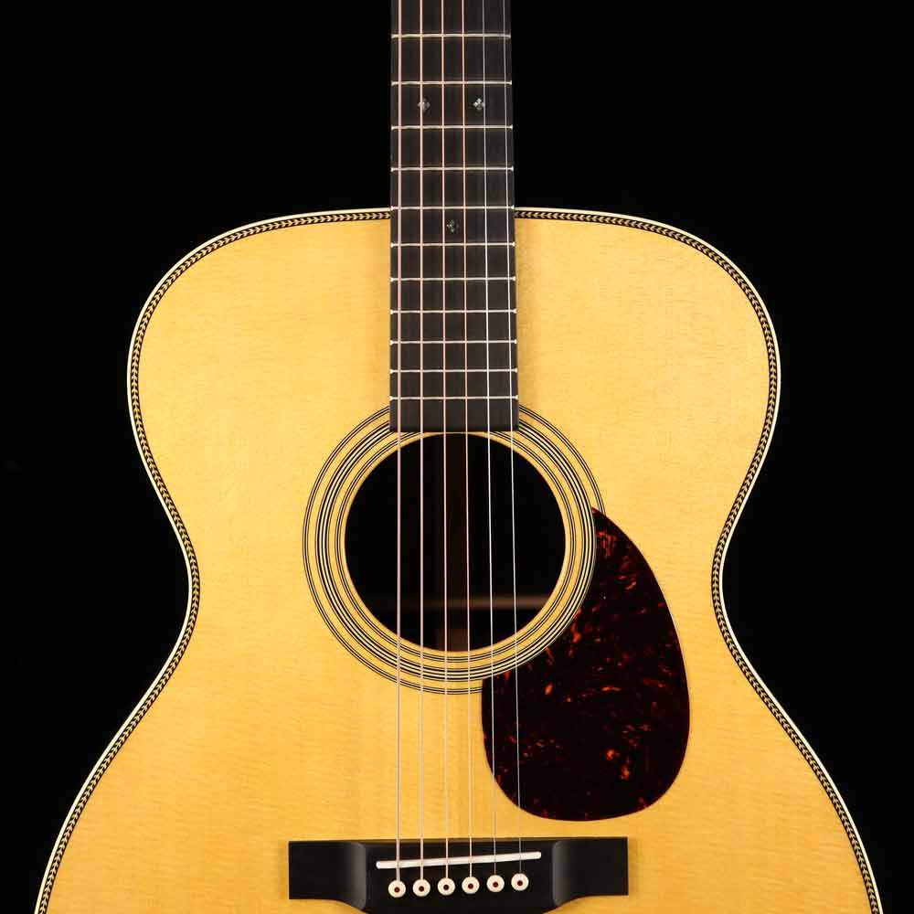 Martin OM-28 Acoustic Natural — 8