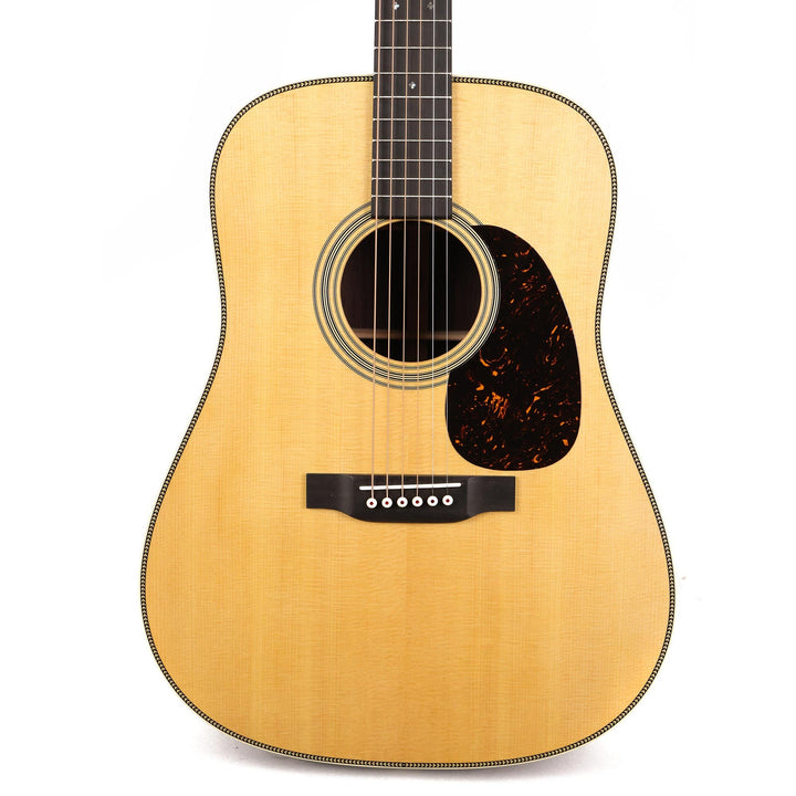 Martin HD-28 Dreadnought Acoustic Natural