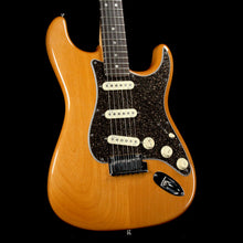 Fender American Deluxe Stratocaster Amber 2011
