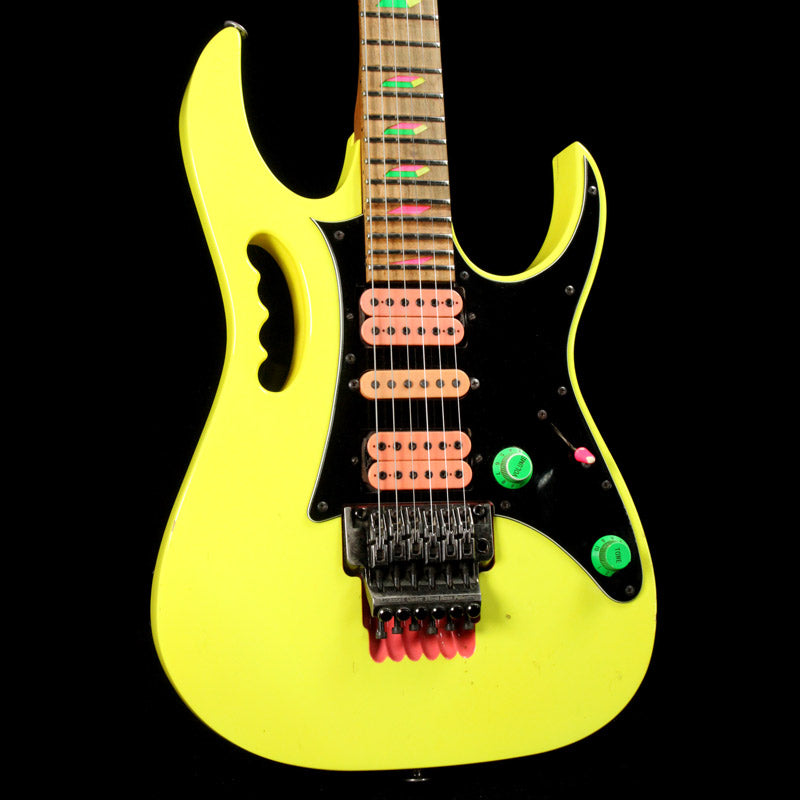 Ibanez JEM777 Steve Vai Signature Desert Sun Yellow 1988 — 1