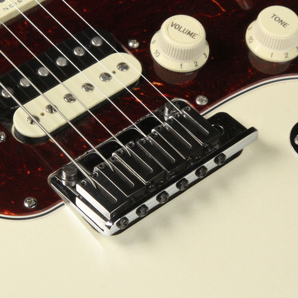 Fender American Elite Stratocaster HSS Shawbucker Pearl White — 6