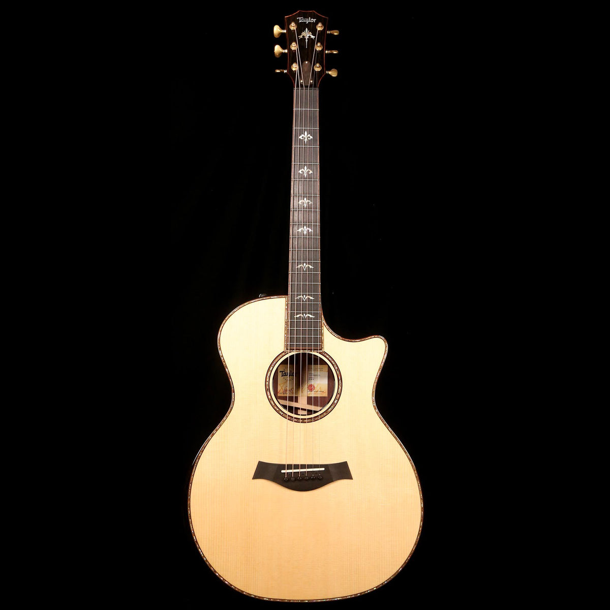 Taylor 914ce V-Class Grand Auditorium Acoustic-Electric Natural — 2