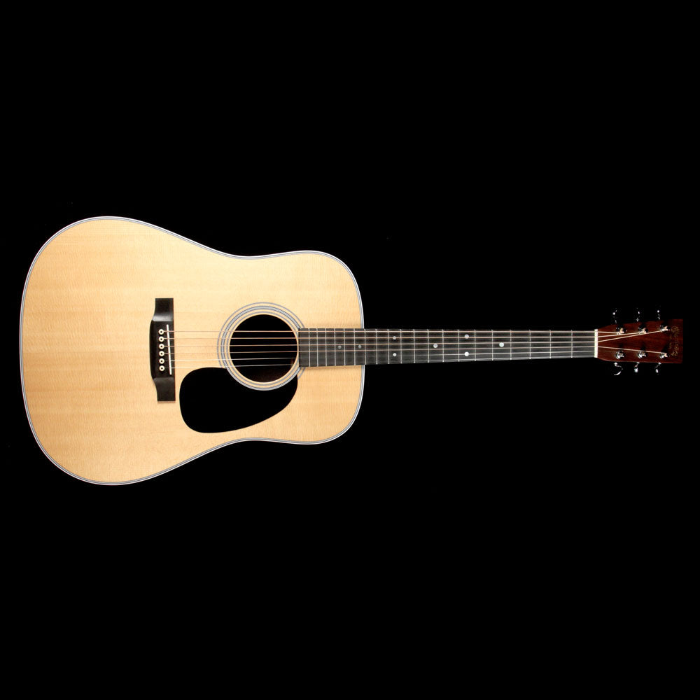 Martin D-28 Dreadnought Natural 2016 — 2
