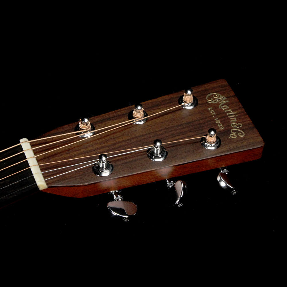Martin D-28 Dreadnought Natural 2015 — 4