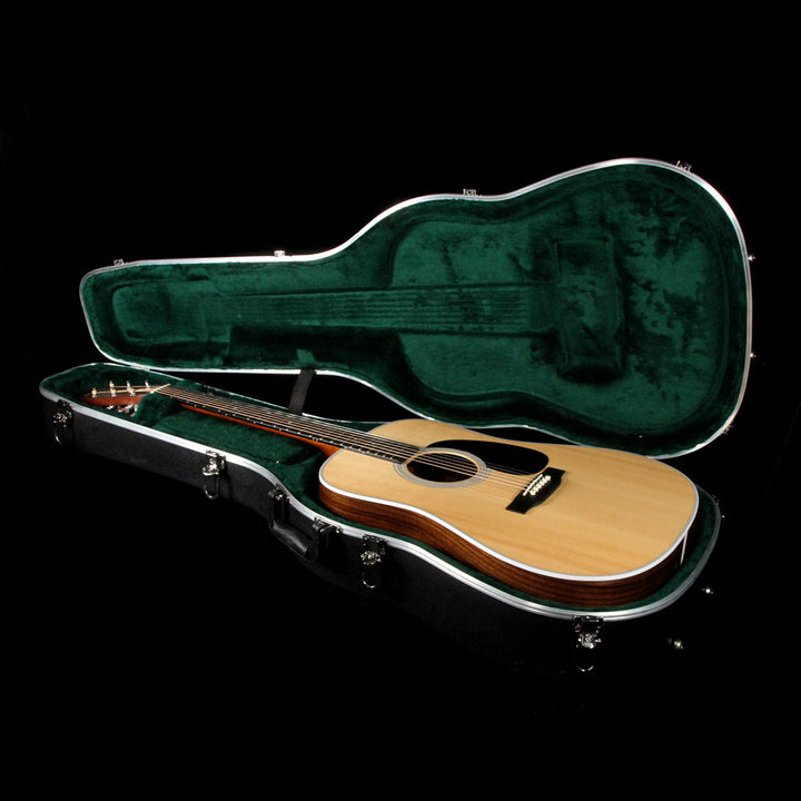 Martin D-28 Dreadnought Natural 2015