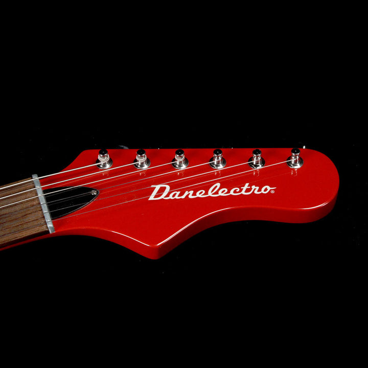 Danelectro '67 Dano Red