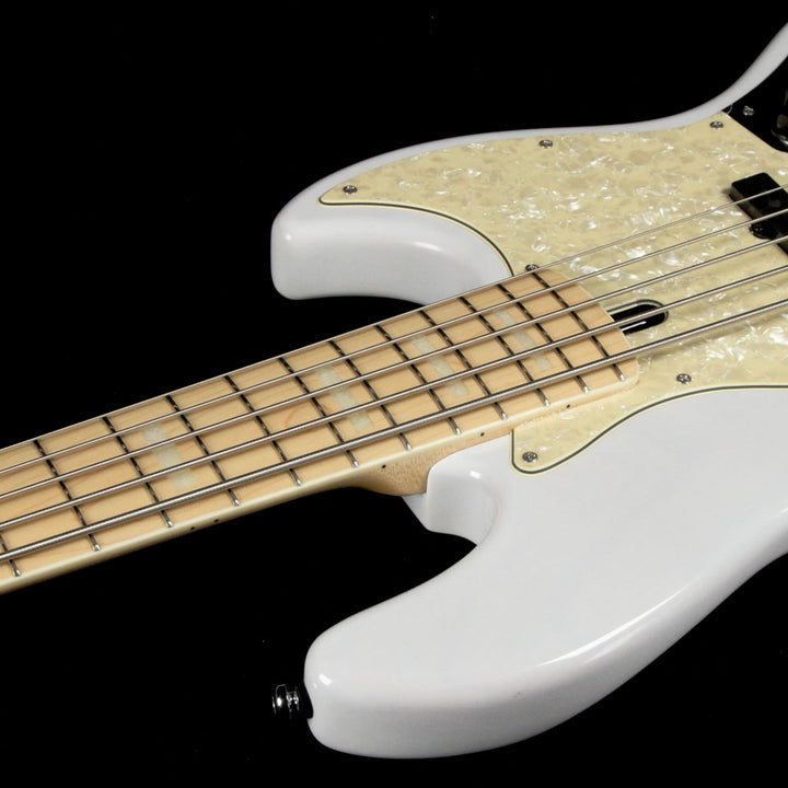 Sire Guitars Marcus Miller V7 Swamp Ash 5-String White Blonde