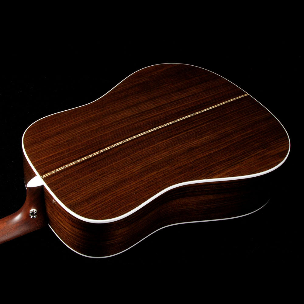 Martin D-28 Dreadnought Natural 2015 — 7