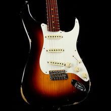 Fender Custom Dual Mag Stratocaster Relic Wide Fade 3-Tone Sunburst 2017 NAMM Limited