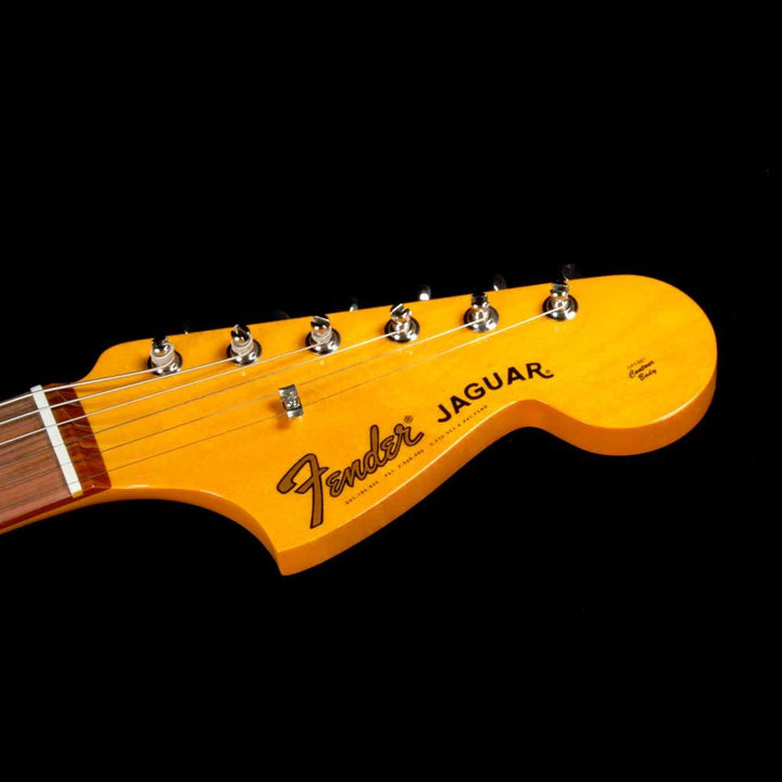 Fender Classic '60s Jaguar Lacquer Fiesta Red