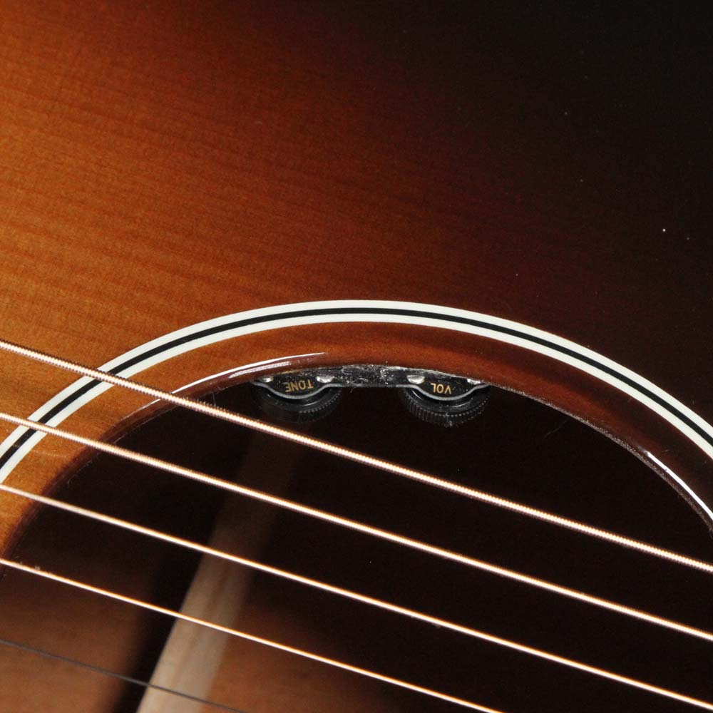 Gibson J-35 Collector's Edition Vintage Sunburst 2014 — 5
