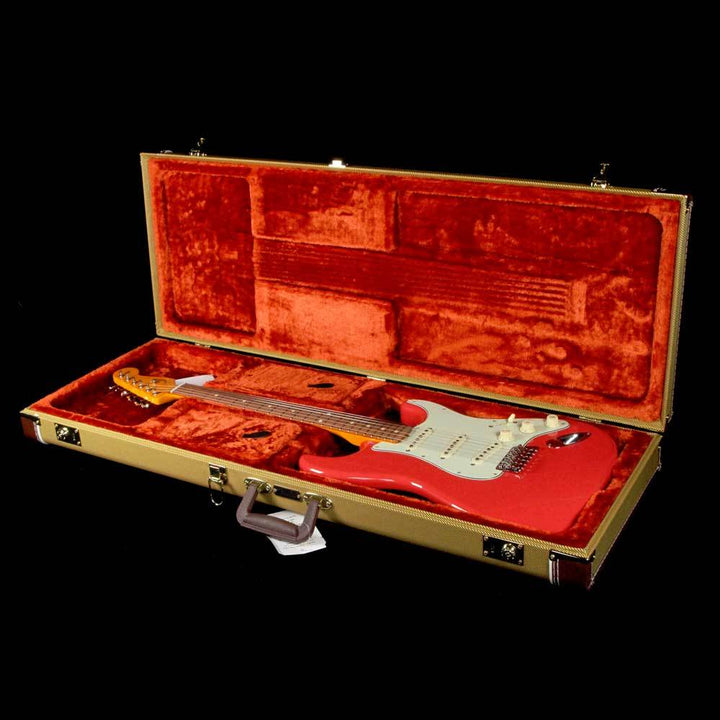 Fender Classic Series '60s Stratocaster Lacquer Fiesta Red