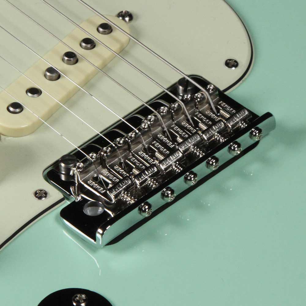Fender American Pro Stratocaster Surf Green Left-Handed Limited Edition — 6