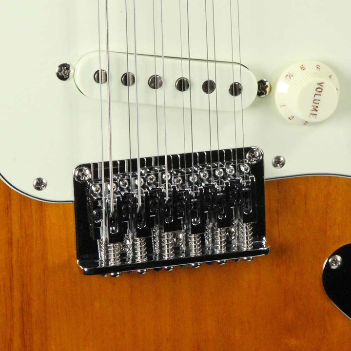 Fender MIJ Stratocaster XII 12-String 3-Tone Sunburst