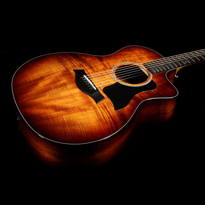 Taylor 224ce-K DLX Koa Acoustic Shaded Edgeburst