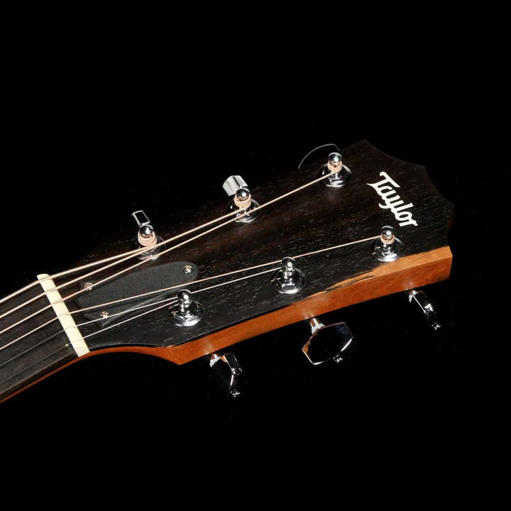 Taylor 110e Walnut  Dreadnought Acoustic Natural