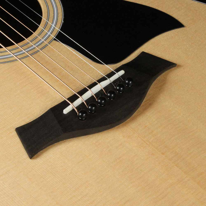 Taylor 110e Walnut  Dreadnought Acoustic Natural