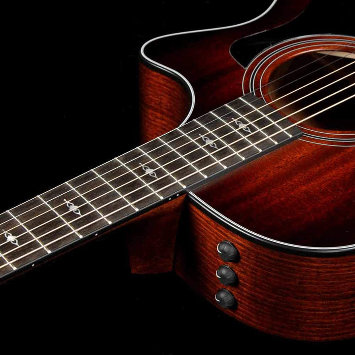 Taylor 322ce Mahogany Top 12-Fret Grand Concert Acoustic Shaded Edgeburst