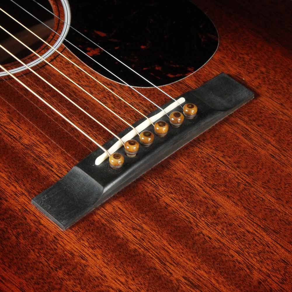 Martin 00-DB Jeff Tweedy Signature Acoustic Mahogany Burst — 5
