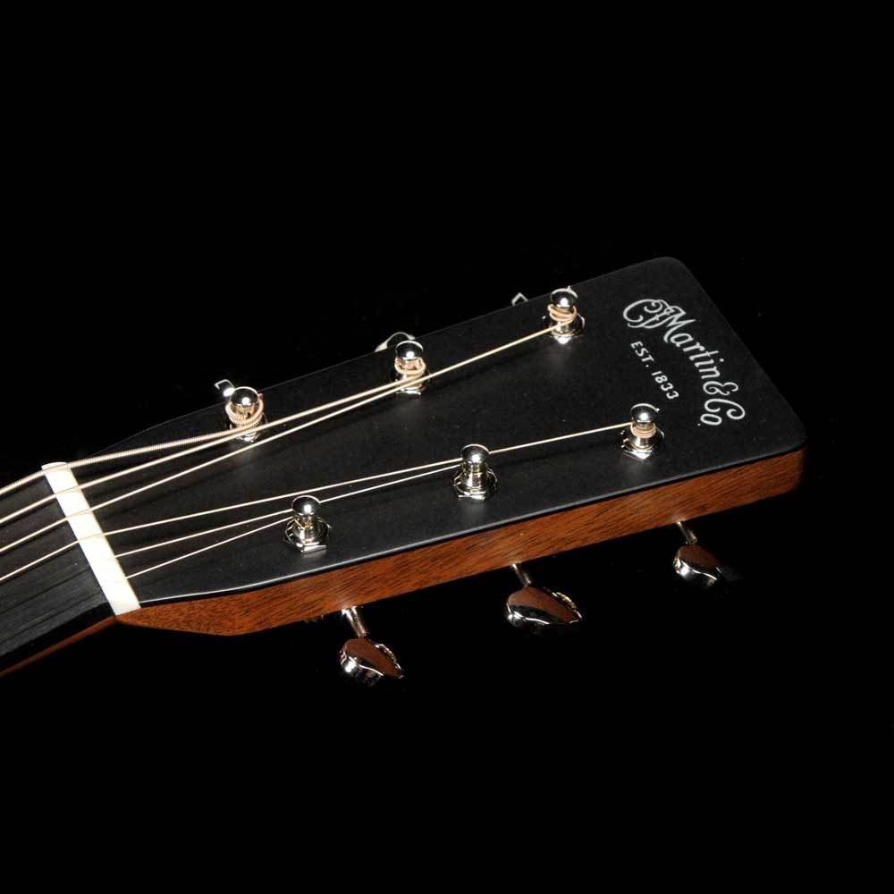 Martin Custom Shop 00-18 Tasmanian Blackwood Natural — 4