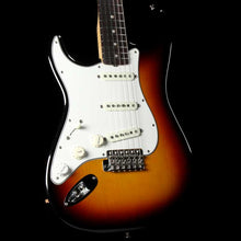 Fender American Vintage '65 Stratocaster Left-Handed 3-Tone Sunburst