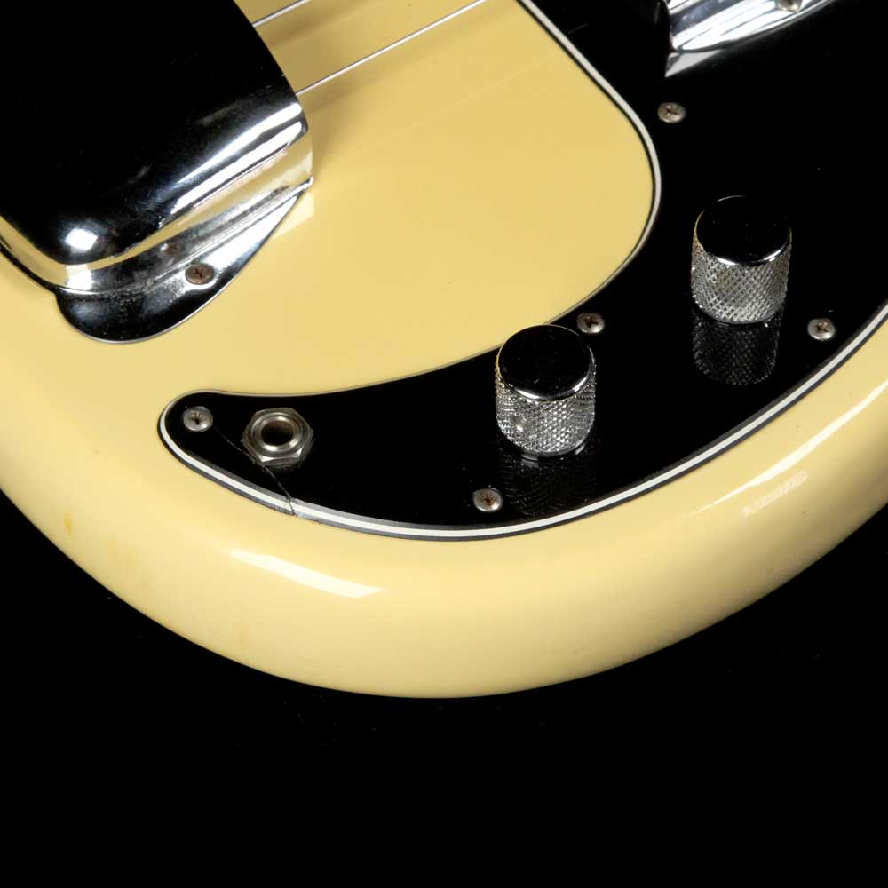 Fender Precision Bass Olympic White 1977 — 5