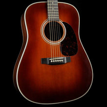 Martin HD-28 Dreadnought Ambertone 2015