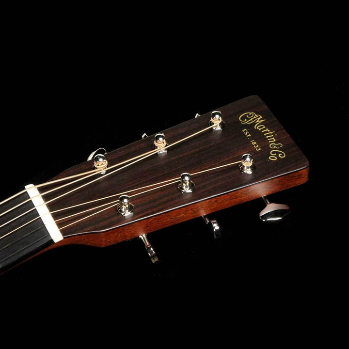 Martin D-18E Dreadnought Acoustic-Electric Natural