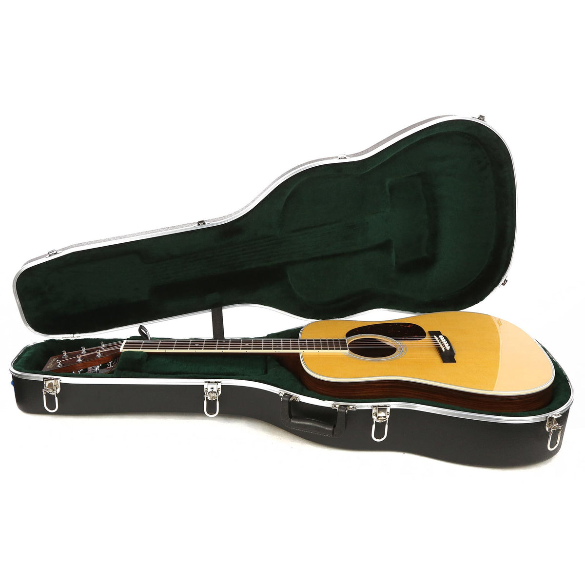 Martin D-35E Dreadnought Natural — 7