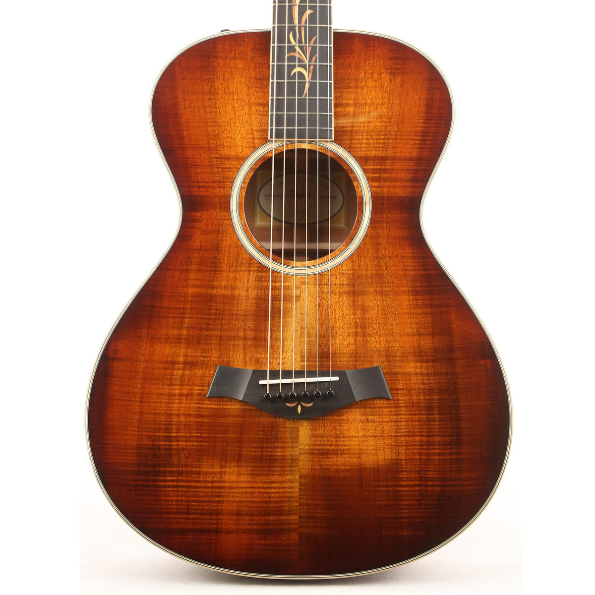 Taylor K22e 12-Fret Grand Concert Shaded Edgeburst 2016 — 1