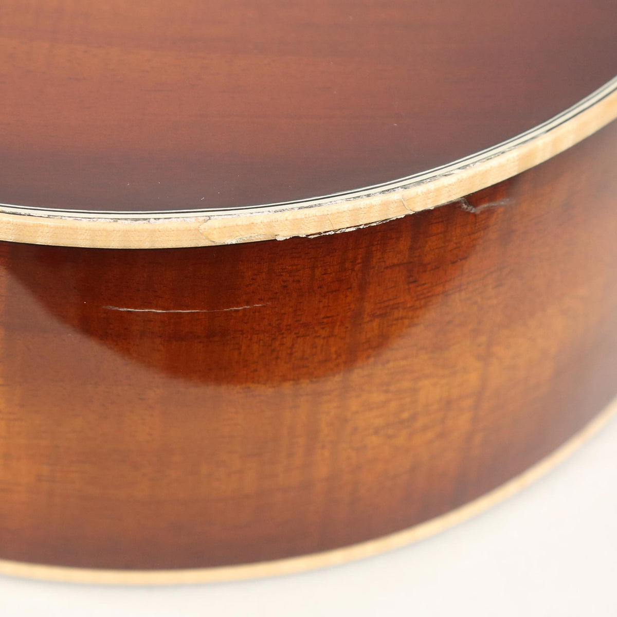 Taylor K22e 12-Fret Grand Concert Shaded Edgeburst 2016 — 8