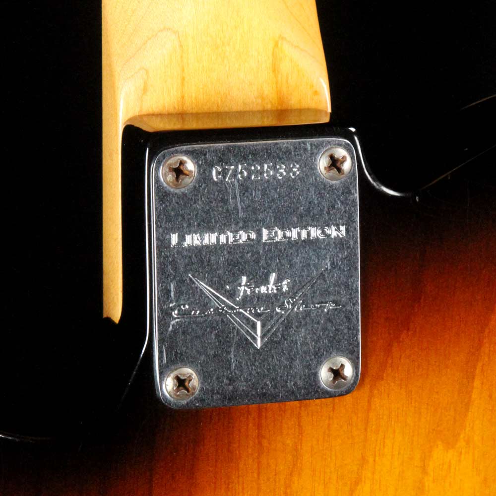 Fender Custom Shop Esquire Relic Limited Edition 3 Color Sunburst 2005 — 6