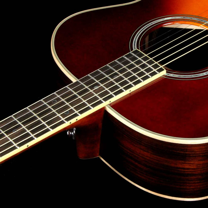 Yamaha Billy Corgan Signature LJ16BC Acoustic-Electric Brown Sunburst