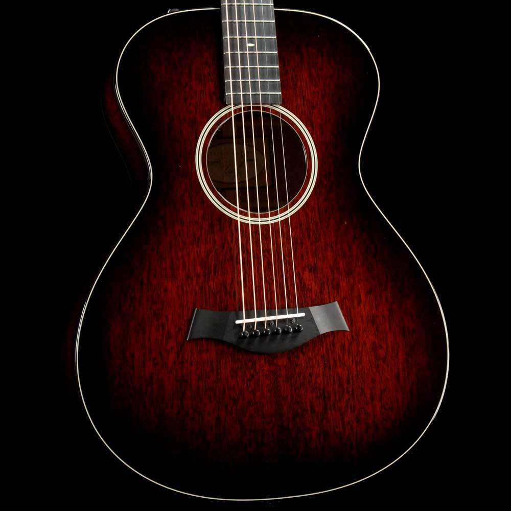 Taylor 522e 12-Fret Mahogany Grand Concert Acoustic-Electric Shaded Edgeburst — 1