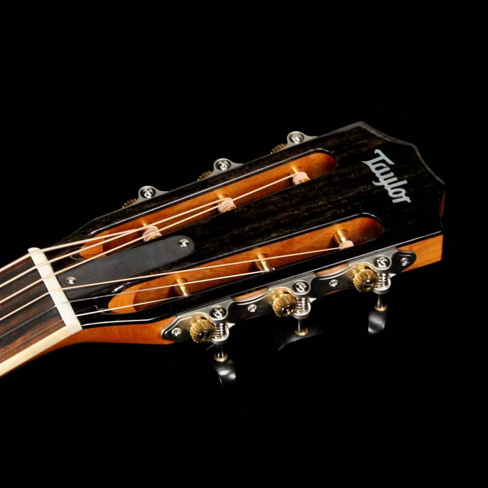Taylor 812e 12-Fret Grand Concert Acoustic-Electric Natural — 4