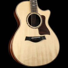 Taylor 812ce DLX Grand Concert Acoustic-Electric Natural