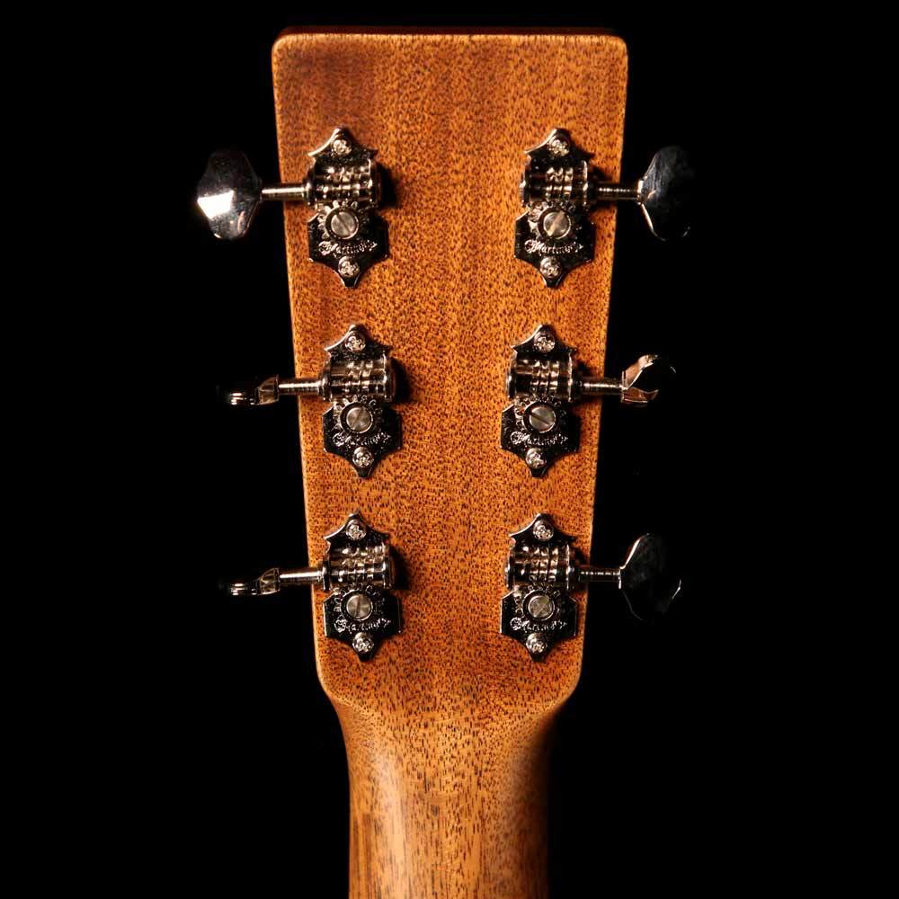 Martin Custom Shop Style 18 Dreadnought Black Walnut Natural — 5