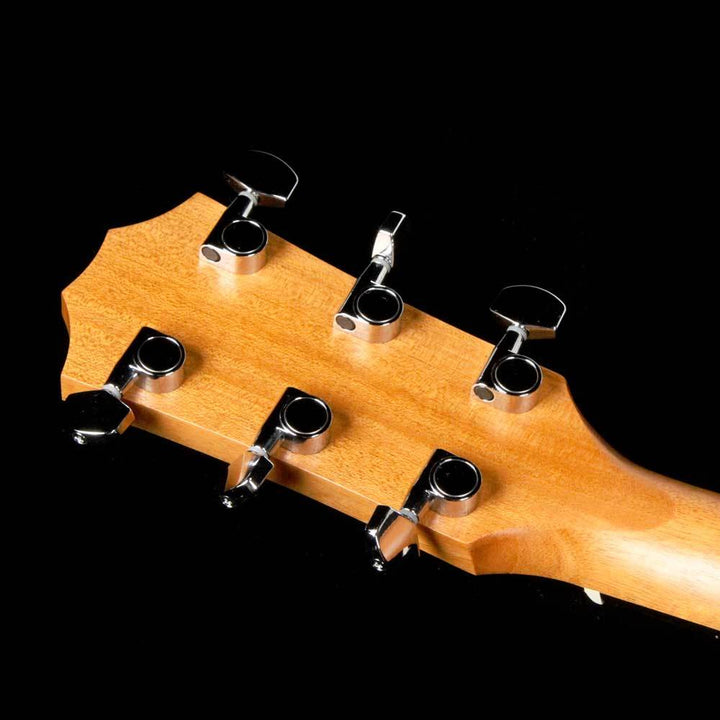 Taylor 214ce DLX Acoustic-Electric Natural