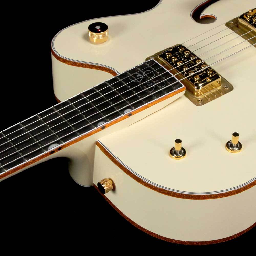 Gretsch G6136-1958 Stephen Stills Signature White Falcon Aged White — 7