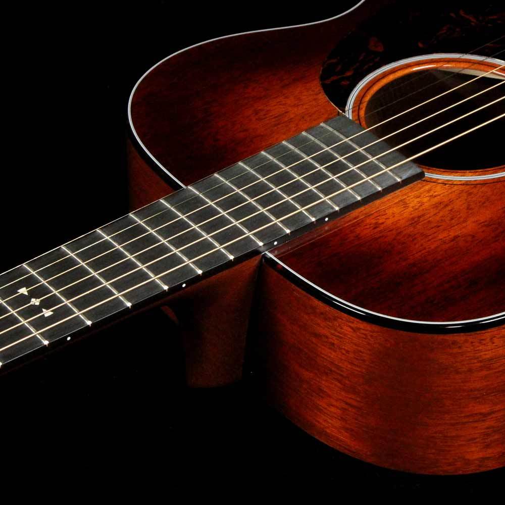 Martin 00-DB Jeff Tweedy Signature Acoustic Mahogany Burst — 7