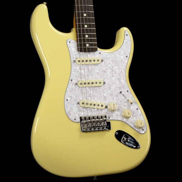 Fender FSR Classic Series '60s Stratocaster Canary Diamond 2015