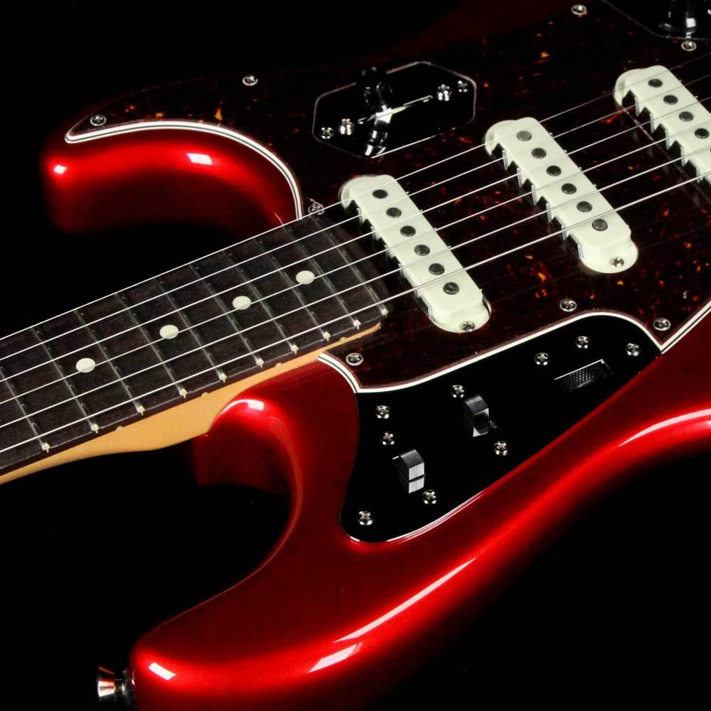 Fender Jaguar Strat Limited Edition Candy Apple Red — 7