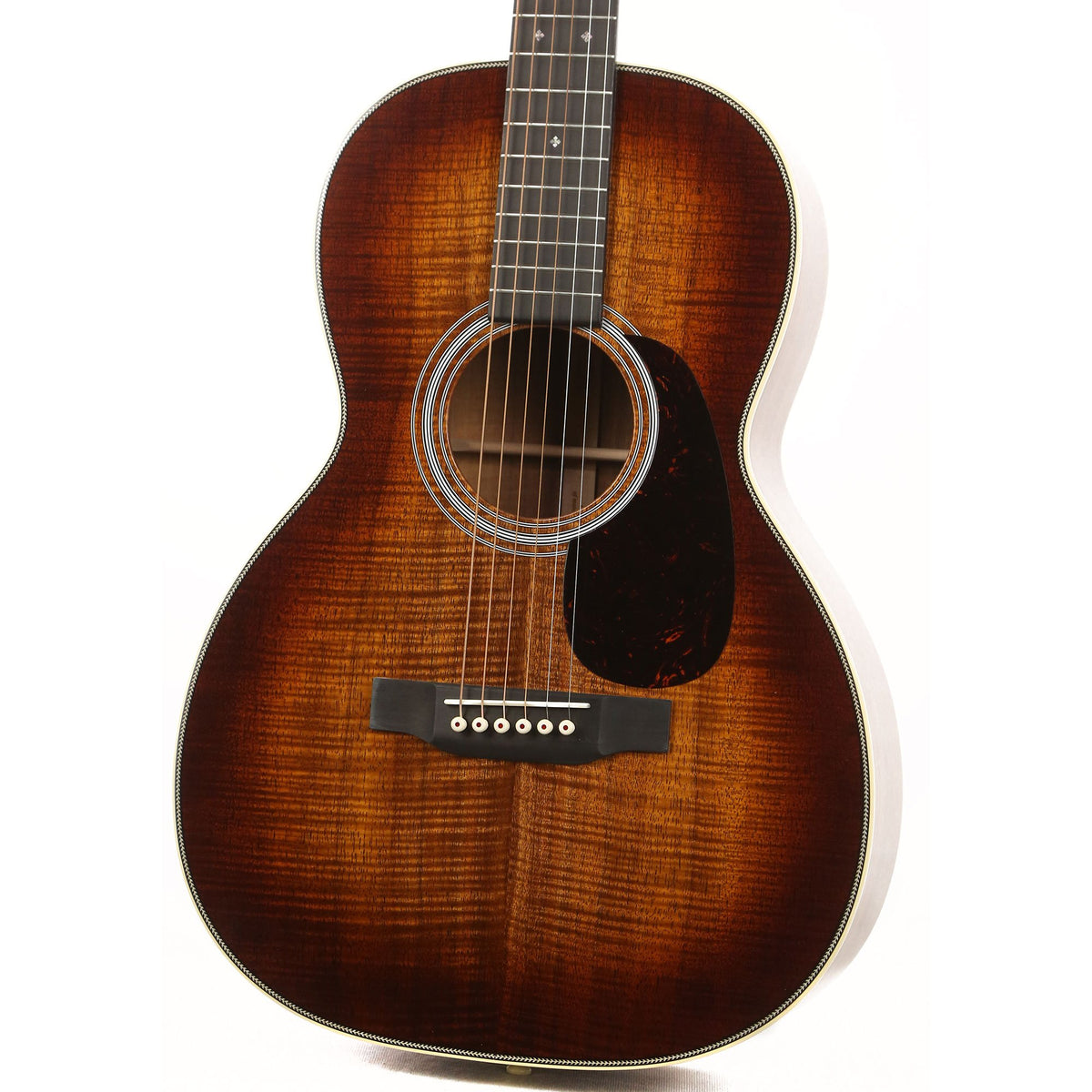 Martin Custom Shop 00-12 Fret 28 Style Premium Flamed Koa Acoustic — 6