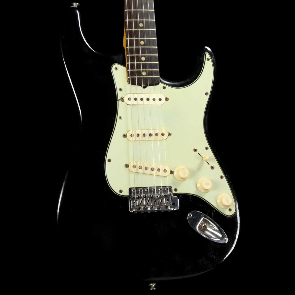 Fender Stratocaster Refinished Black 1962 — 1