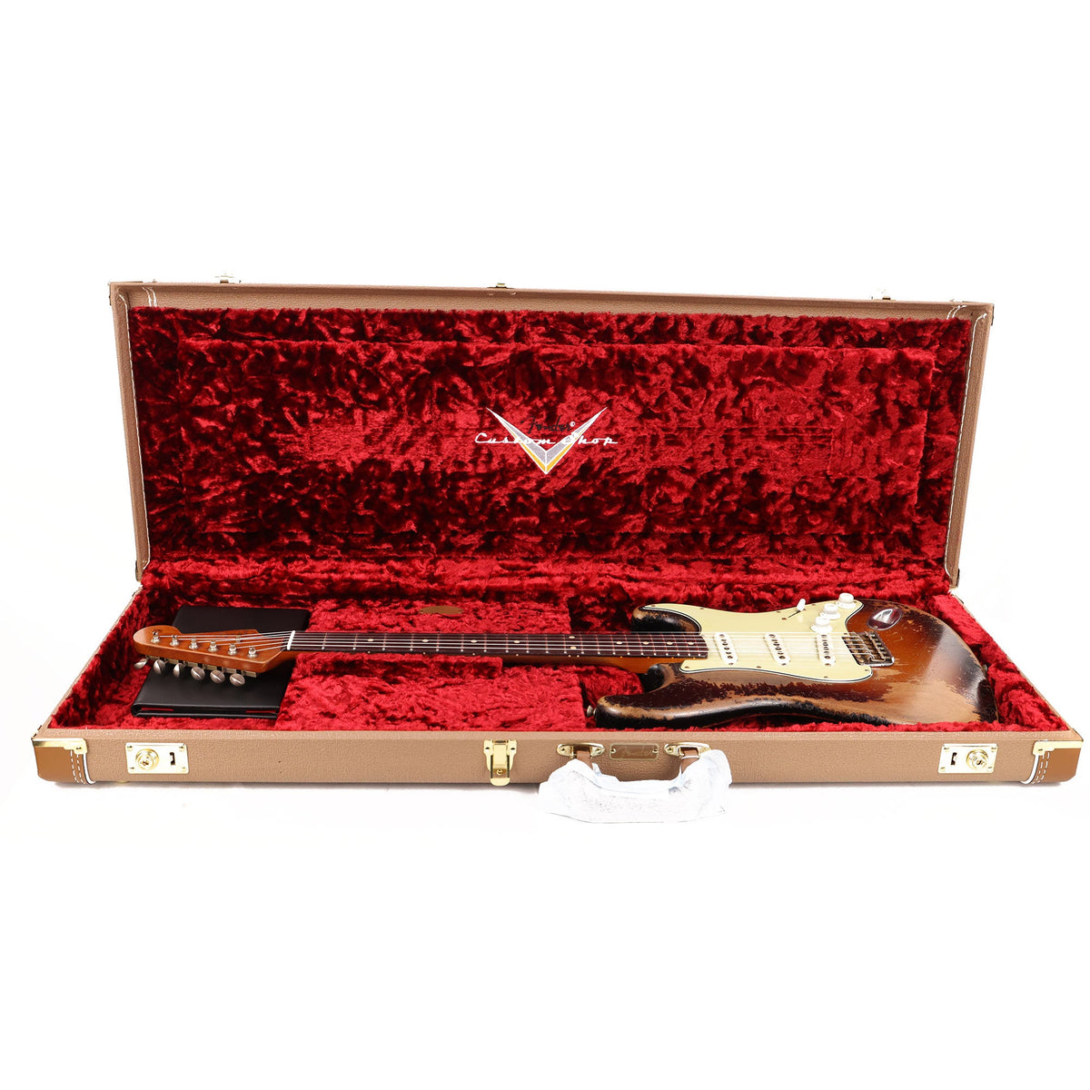 Fender Custom Shop '60 Stratocaster Masterbuilt Dale Wilson 3-Tone Sunburst Ultimate Relic — 12