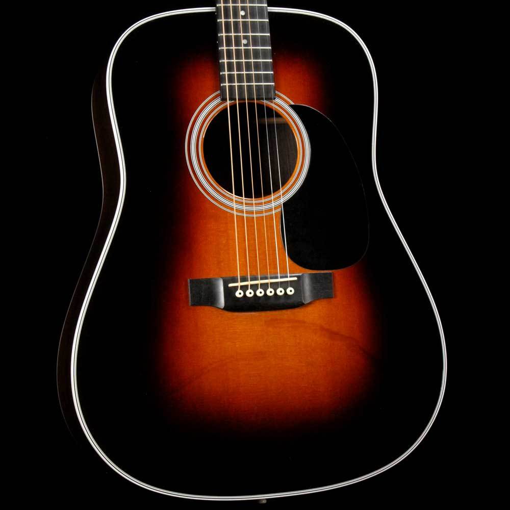 Martin D-28 Dreadnought 175th Anniversary Acoustic Sunburst 2008 — 1